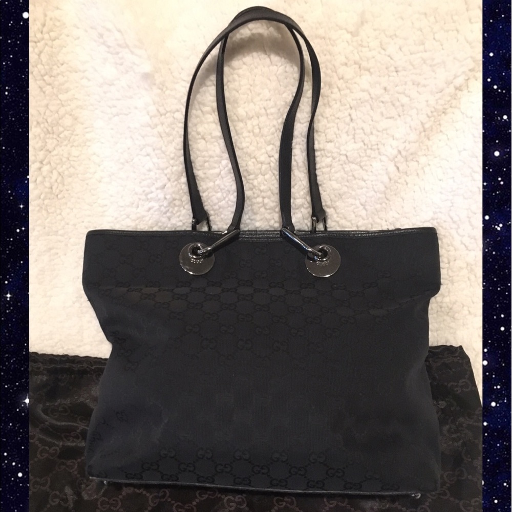 SOLD Gucci, Shoulder Bag